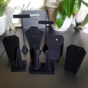 Mini velevet jewelry display stands